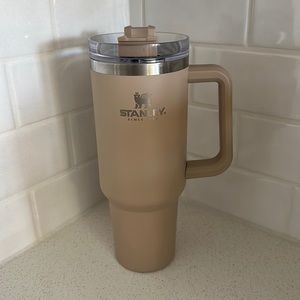 Used condition Driftwood Stanley